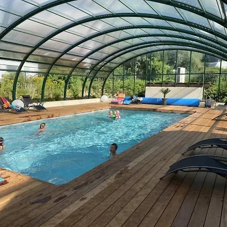 3 étoiles - Piscine - Eehhec *